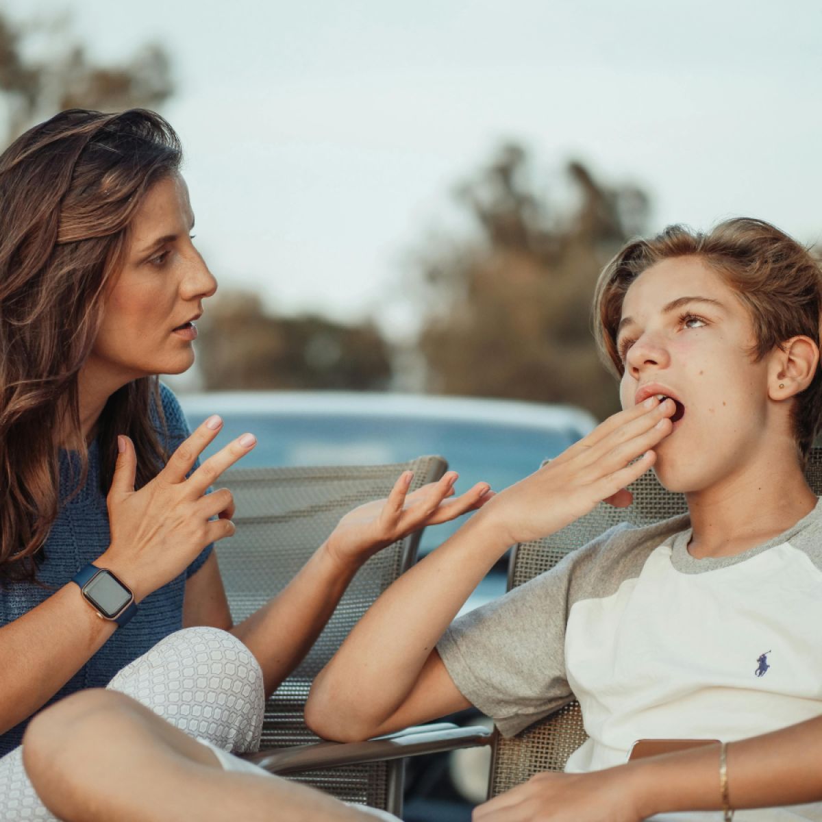 les problèmes liés à l'adolescence
